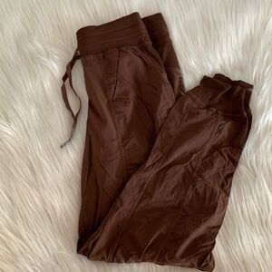 Lululemon Dance Studio Joggers Brown Size 6